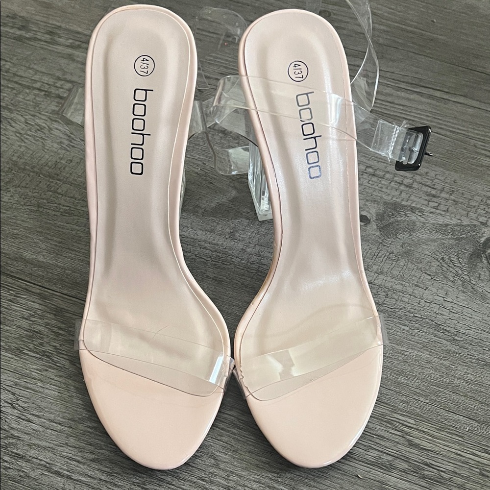 NWOT Boohoo Blush Pink Clear Block Heels size 4 - Picture 6 of 7
